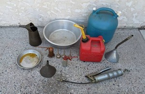 lot 132 image: An Assortment of Oil and Gas Accessories