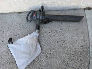 lot 122 image: Craftsman 200Mph Blower Model 358