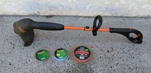 lot 123 image: Remington 12 Electric TrimmerEdger Plus Three Weed Eater Trimmer Line