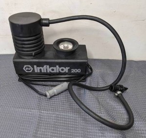 lot 200 image: B&D Inflator 200 in Original Case