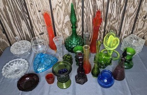 lot 238 image: Colorful Array of More than 20 Pieces of Vintage Glass Vases, Decanters, Candy Dishes, Votive Holders and More