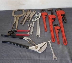 lot 130 image: Assorted Hand Tools