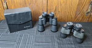 lot 106 image: Pair of Binoculars Bushnell and Celestron