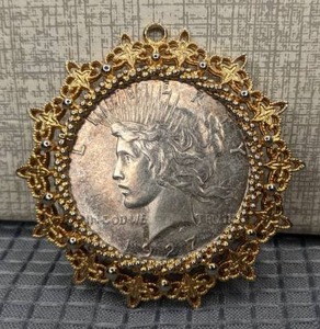 lot 8 image: Vintage 1927 Liberty Dollar Coin in Pendant Setting