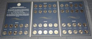 lot 286 image: US Commemorative Statehood Quarters Collectors Album Volume II 2004-2008 (50 Coins)