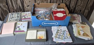 lot 390 image: Large Collection of Greeting Cards and Stickers
