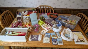 lot 375 image: Tea Candles, Votive Candles, Taper Candles, Holiday Gift Cards, 4-Pieces Beading Tool Set, Jewelry Findings, Acrylic Rhinestones, Beads and More