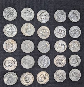 lot 326 image: Collection of (25) 1970s Eisenhower Dollar