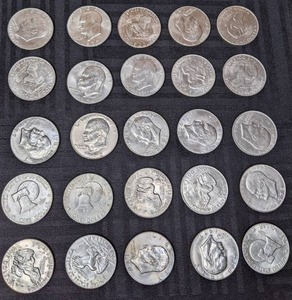 lot 329 image: Collection of (25) 1970s Eisenhower Dollar