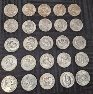 lot 334 image: Collection of (25) 1970s Eisenhower Dollar