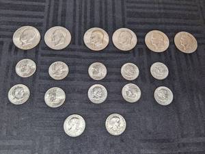 lot 342 image: Collection of (12) 1979 Susan B Anthony Coins, Collection of (6) 1970s Eisenhower Coins