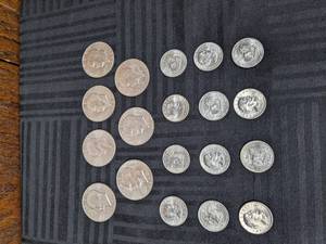 lot 343 image: Collection of (12) 1979 Susan B Anthony Coins, Collection of (7) 1970s Eisenhower Coins