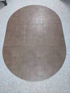 lot 396 image: Multifunctional Oval Folding Floor Mat, 68 x 47