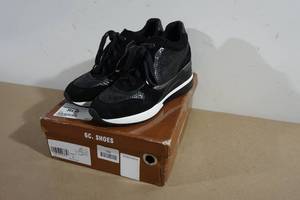 lot 134 image: Good Choices Canali Shoes - Womens 8
