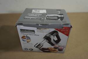 lot 35 image: Hamilton Beach 7 Speed Electric Hand Mixer