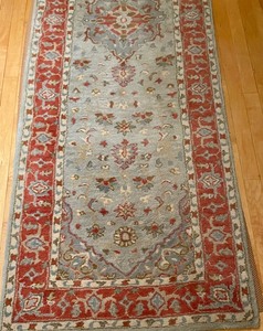 lot 40 image: Pottery Barn Neela Persian Runner