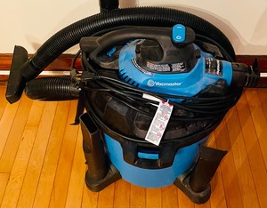 lot 79 image: Vacmaster 12 Gallon Detachable Blower VAC