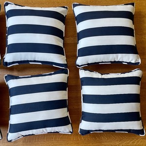 lot 174 image: 8 Decorative Outdoor Throw Pillows