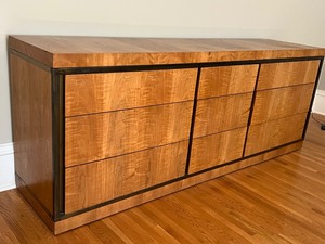 lot 20 image: Mid Century Style John Widdicomb Dresser