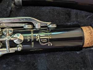 lot 31 image: Vito Clarinet