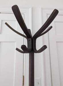 lot 38 image: Alba Wood Coat Rack