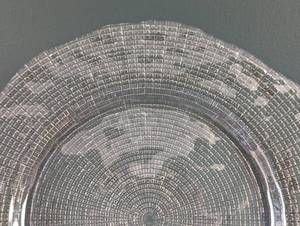 lot 142 image: Pretty Glass ChargersPlates