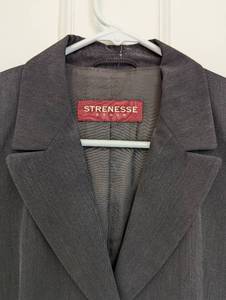 lot 153C image: Womens Strenesse Charcoal WoolSilk Blend Jacket