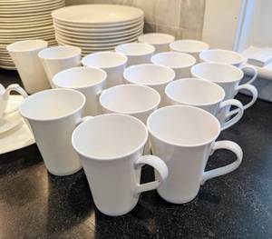 lot 138A image: Mikasa Lucerne White Bone China Set