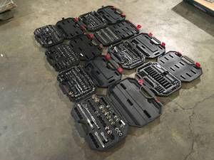 Lot of 8 Husky Mechanics Tool Set (119-Piece) Customer Returns See Terms on Auction