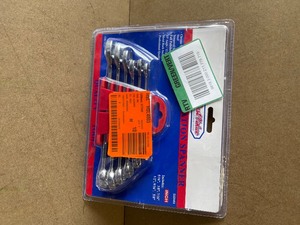 lot 6 image: H420404 Combination Wrench 12 Point Box End with Metal Rack 6-Piece Set