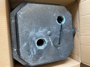 lot 69 image: Everbilt 14 HP Pre-Plumbed Sink Tray System Sump Pump used