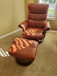 Stress Less Style Recliner With Ottoman