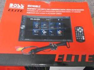 lot 10 image: Boss Elite 320 Watt 6.95 Touch Scr...