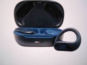lot 12 image: JBL Endurance Peak II True Wireless...