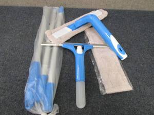 lot 86 image: All in One Extension SqueeGee...