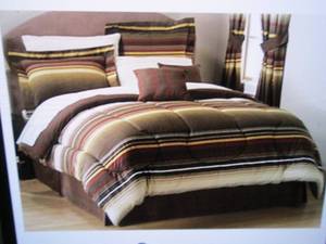 lot 113 image: Cambridge Stripe 20 pc Bedroom Set-...