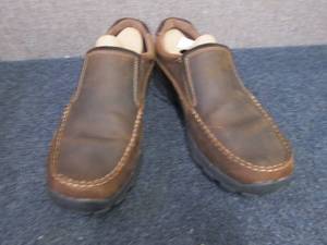 lot 132 image: Skechers Mens Relaxed Fit Braver R...
