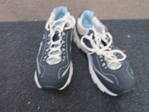 lot 154 image: Skechers Womens DLites Lifesave W...
