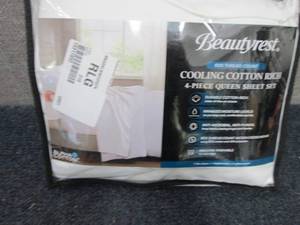 lot 170 image: Beautyrest 600 Thread Count Cooling...