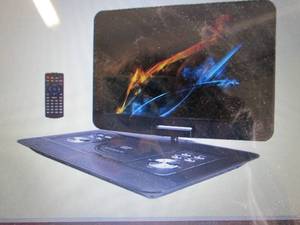 lot 200 image: Trexonic Portable DVD Player with 1...