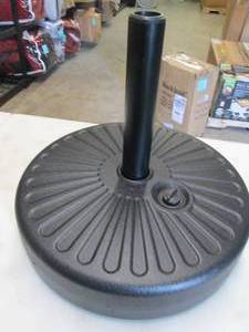 lot 276 image: Patio Premier Round Blow Mold Umbre...