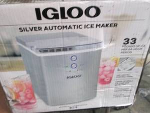 lot 281 image: Igloo 33-Lb Ice Maker - Silvertone ...