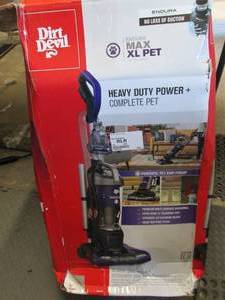 lot 290 image: Dirt Devil Endura Max XL Pet Bagles...