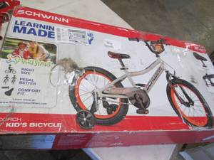 lot 300 image: Schwinn Scorch Kids 16 Bike with ...