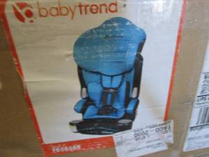 lot 303 image: Baby Trend Hybrid 3-in-1 Car Seat -...
