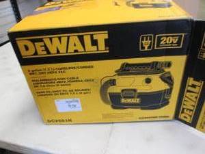 lot 304 image: DeWalt 20V18V MAX CordlessCorded ...