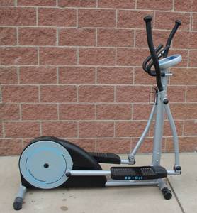 Elliptical Trainer Machine