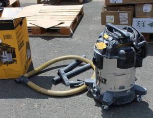 10 Gallon Wet  Dry Shop Vac.