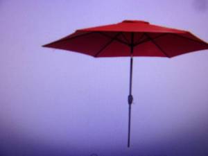 lot 11 image: 9 Market Patio Umbrella open box ...
