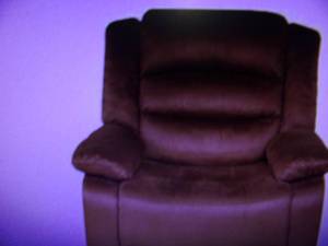 lot 64 image: Relaxzen Rocker Recliner with Heat ...